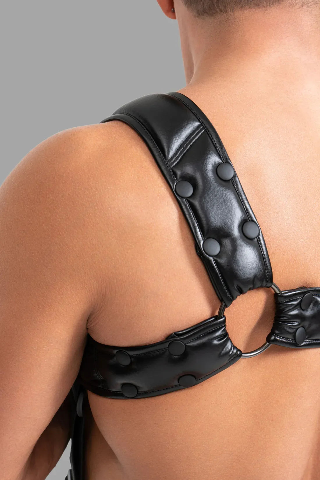 Body Harness mit Push-Up Effekt. Schwarz